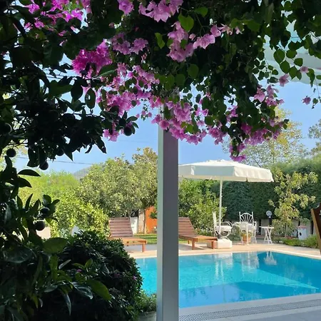 Villa Hera 1 By Villa Safiya Гёчек